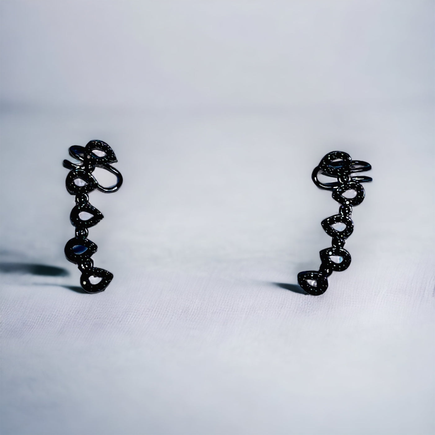 EarCuff Rhodium Negro